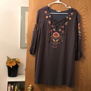 🌸 Umgee 🌸 beautiful embroidered dress.